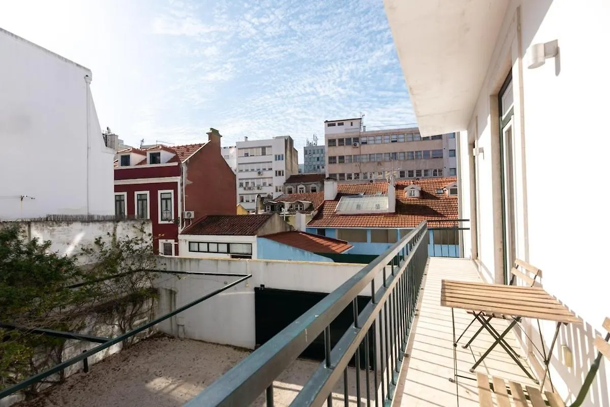 Liberdade Great Bright Apt With Ac Elevator Garage Lisboa